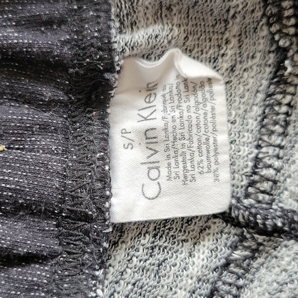 Calvin Klein Cotton Shorts US S - Picture 3 of 5